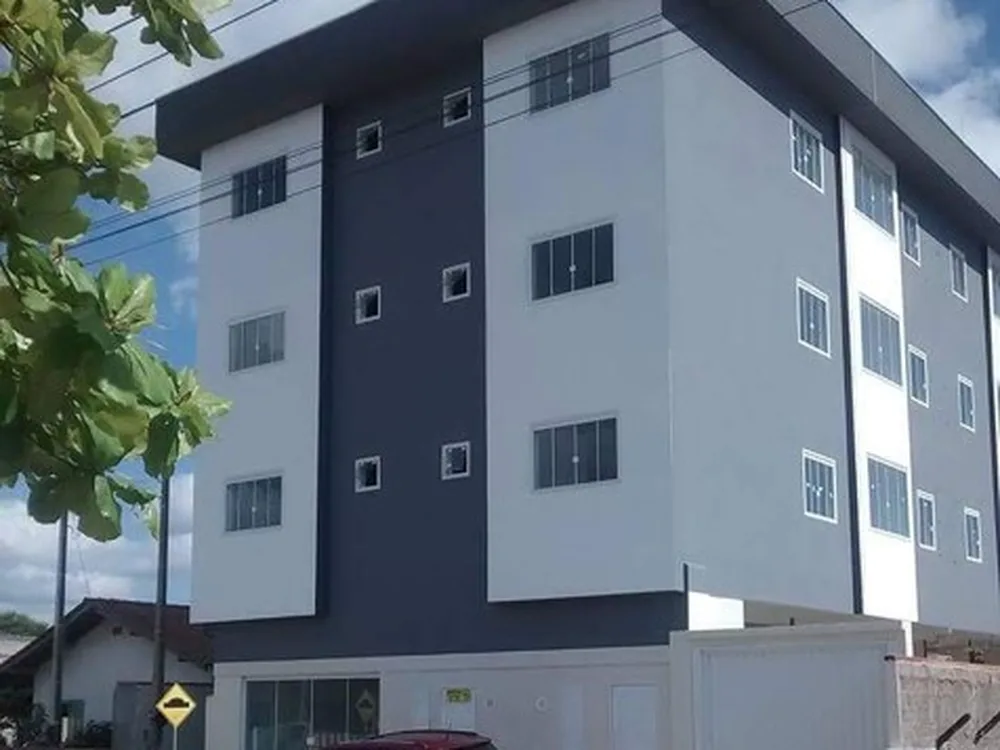 Edifício residencial · fachada